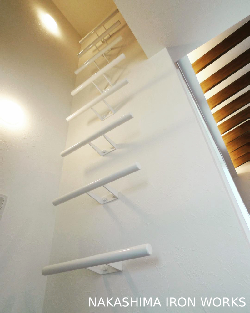 シンプルなロフトハシゴ