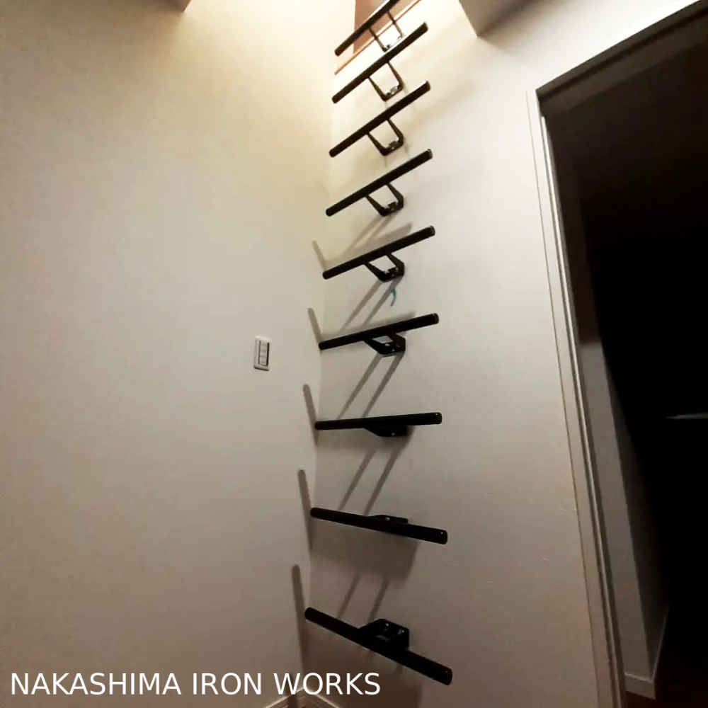 ロフトへと続くエルエルスーパー