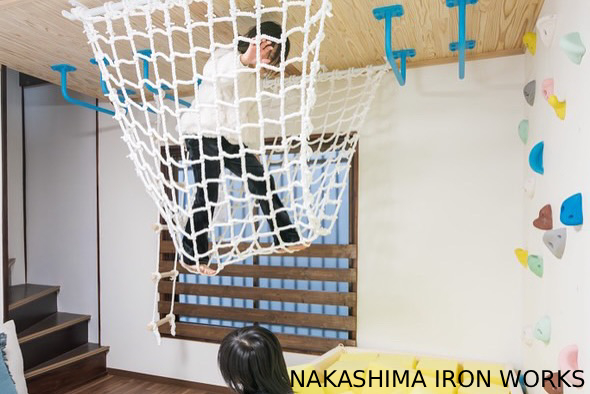 室内うんていとアスレチックネット 大阪市内の宿泊施設